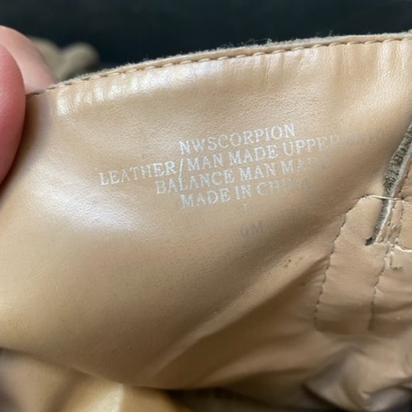 Nine West Scorpion Heeled Boots - Olive Green Suede - Size 6 - Picture 14 of 14